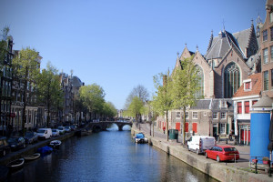 PvdA en CU: betrek ook buurt- en gebedshuizen in terrassenbeleid